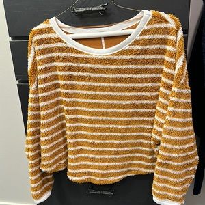 Free people pullover